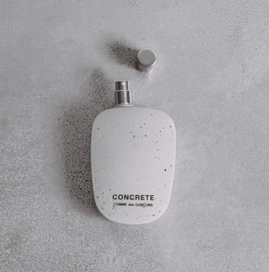 eau de toilette concrete background
