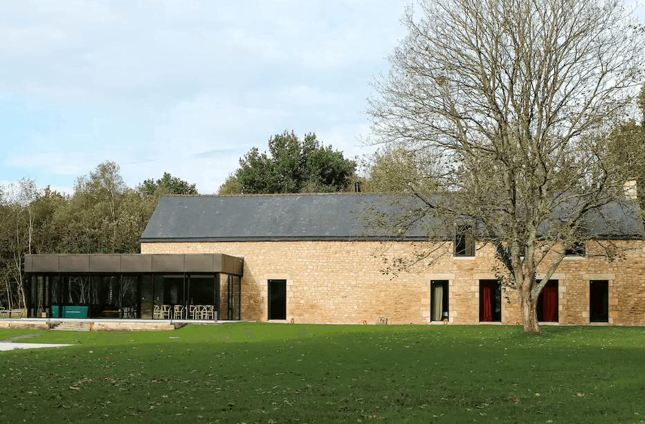 vue sur la facade de la maison