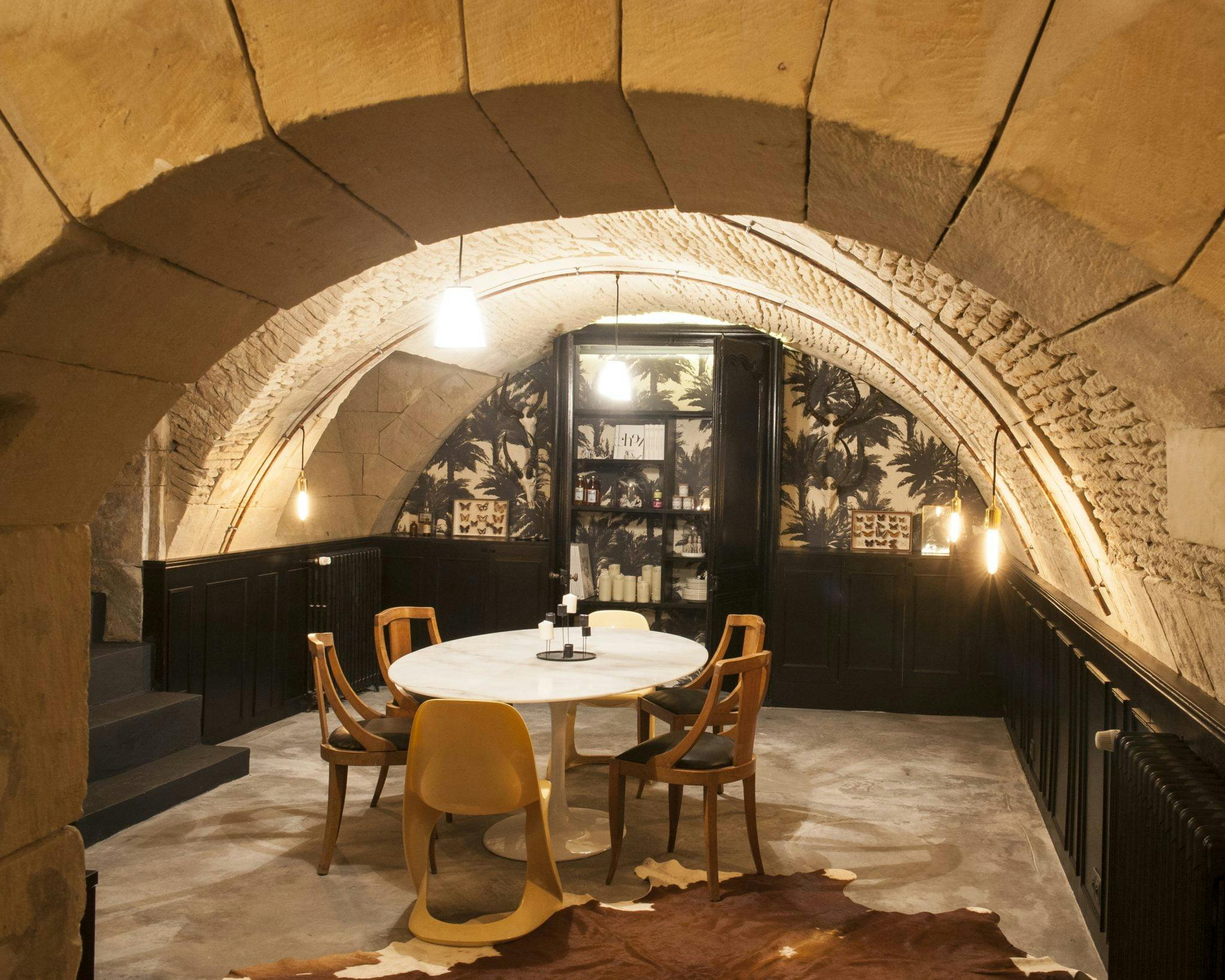 The dining room of the cellar.