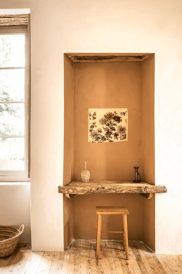 The desk recessed into the wall