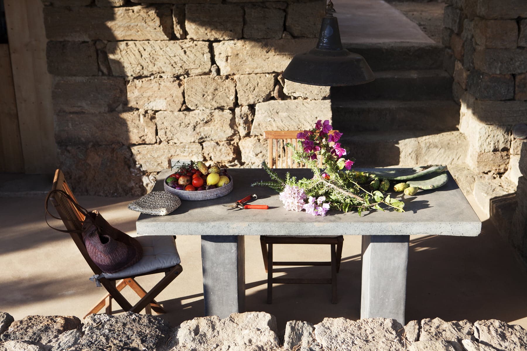 The perfect spot for leisurely meals.