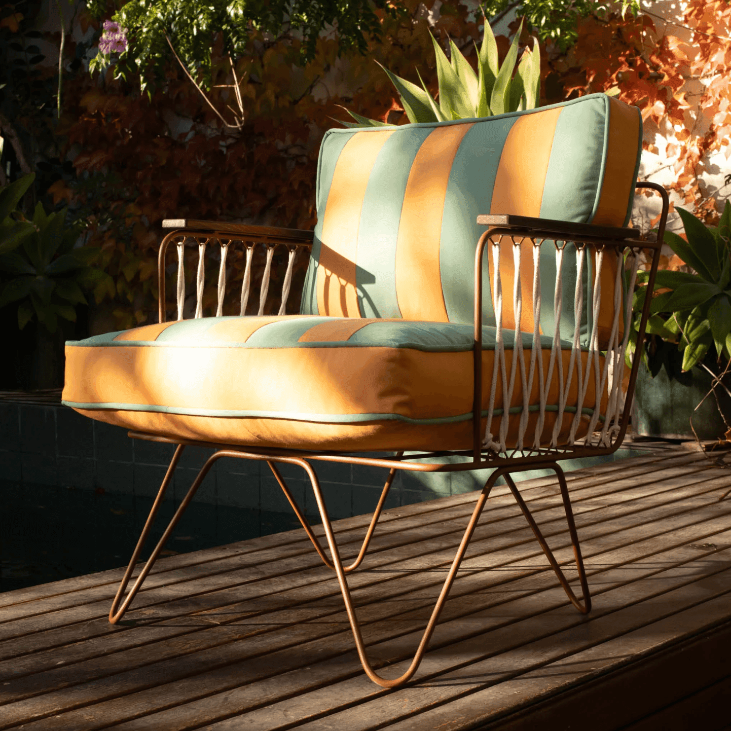 Fauteuil à rayures