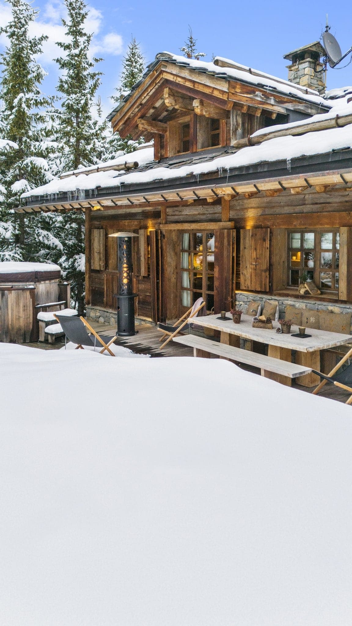 Welcome to Chalet IMA! © John Webb