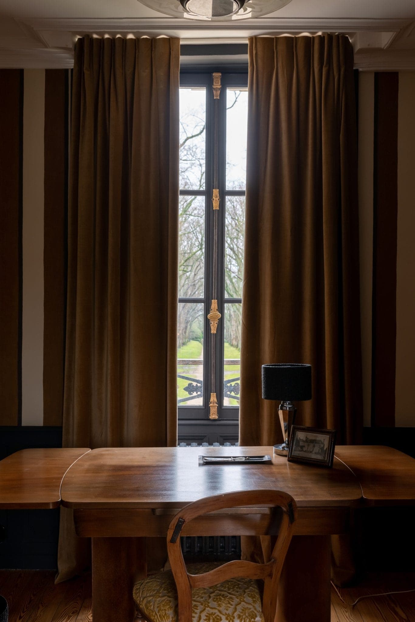 Le bureau où télétravailler face au parc.