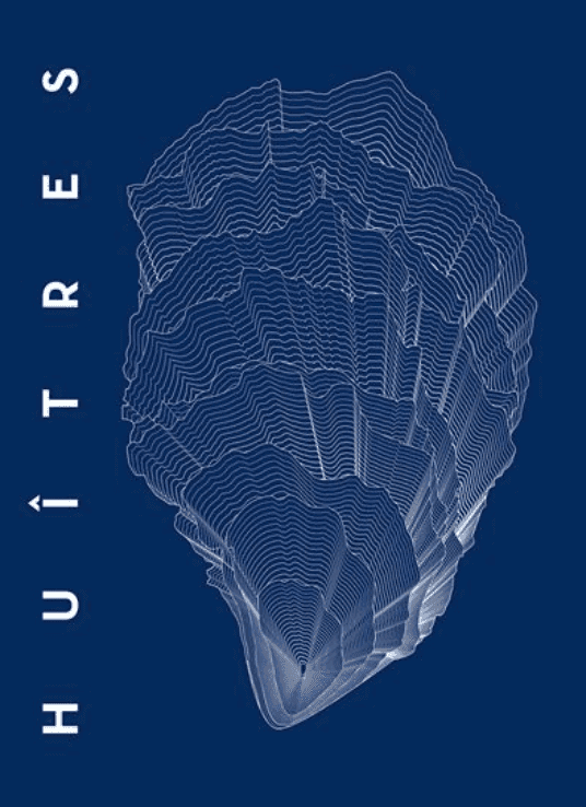 Motif abstrait en forme de coquillage avec des motifs linéaires blancs sur fond bleu. Le mot « HUÎTRES » est aligné verticalement à gauche en blanc.