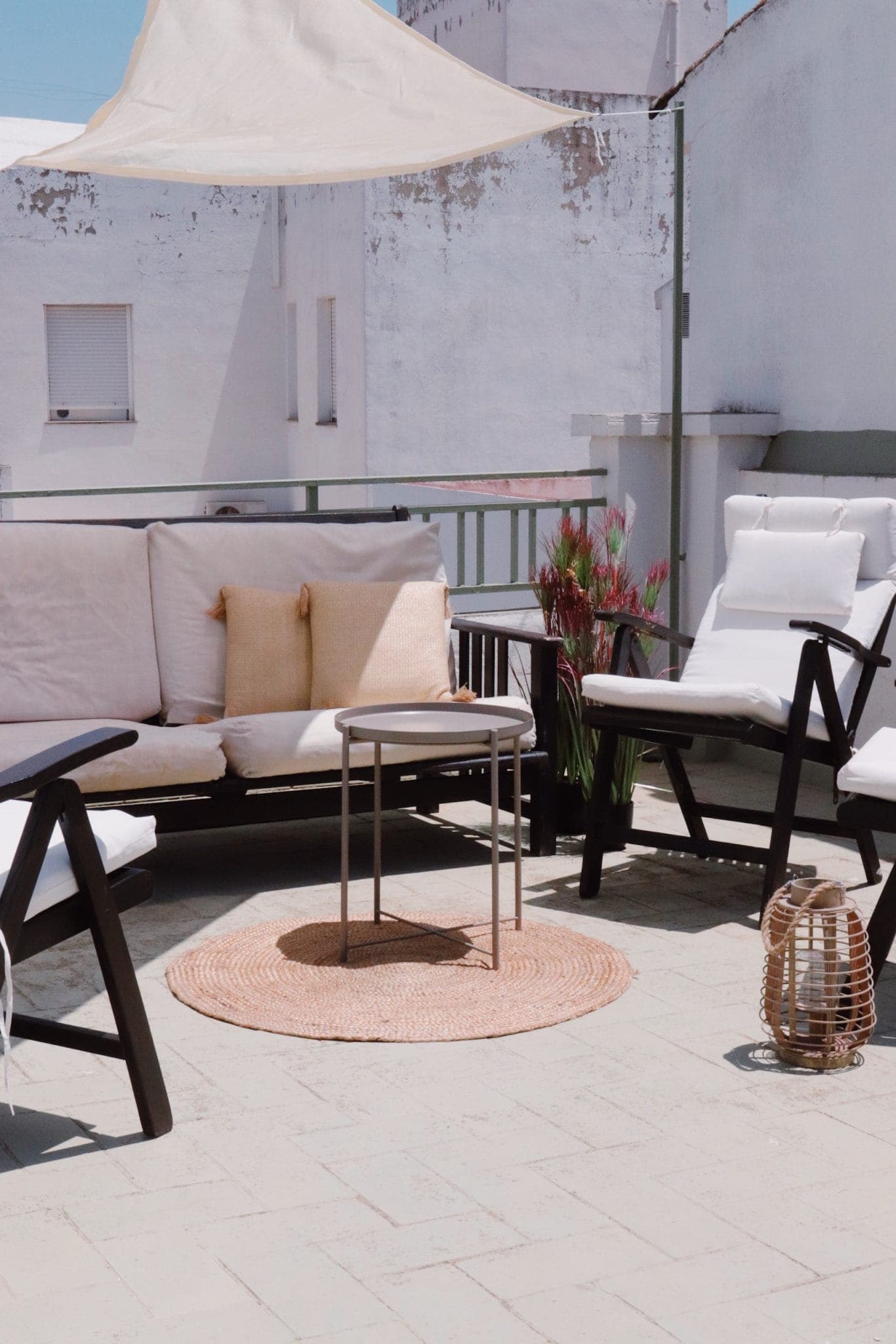 The terrace where you can bask in the sun.
