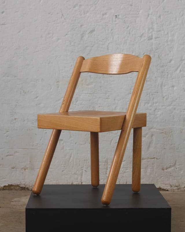 Chaise en bois vintage