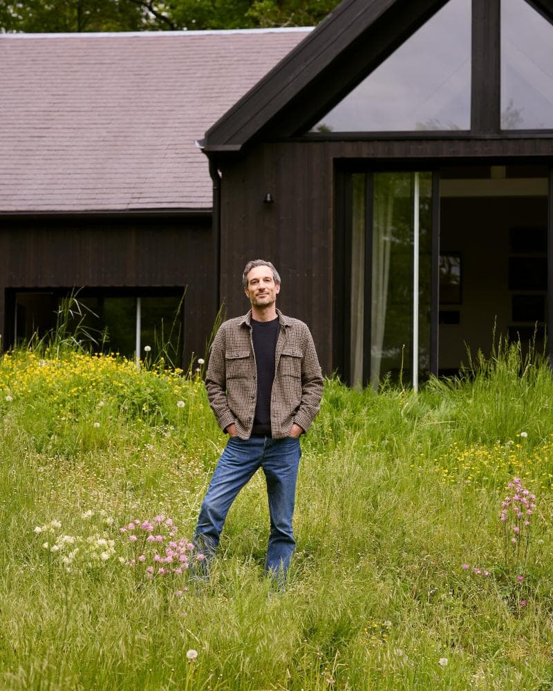 Gaspard Konrad au Vaudoué, la première maison de la collection. 