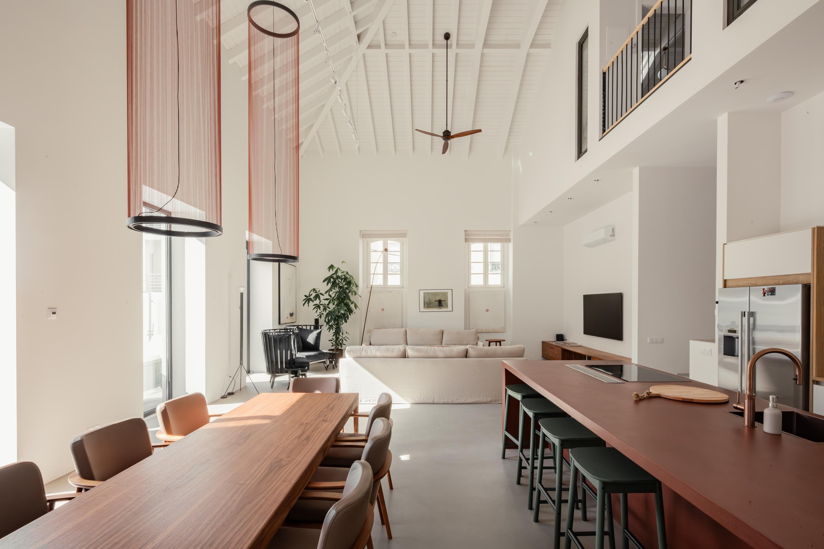The minimalist interior of Casa Cortiça