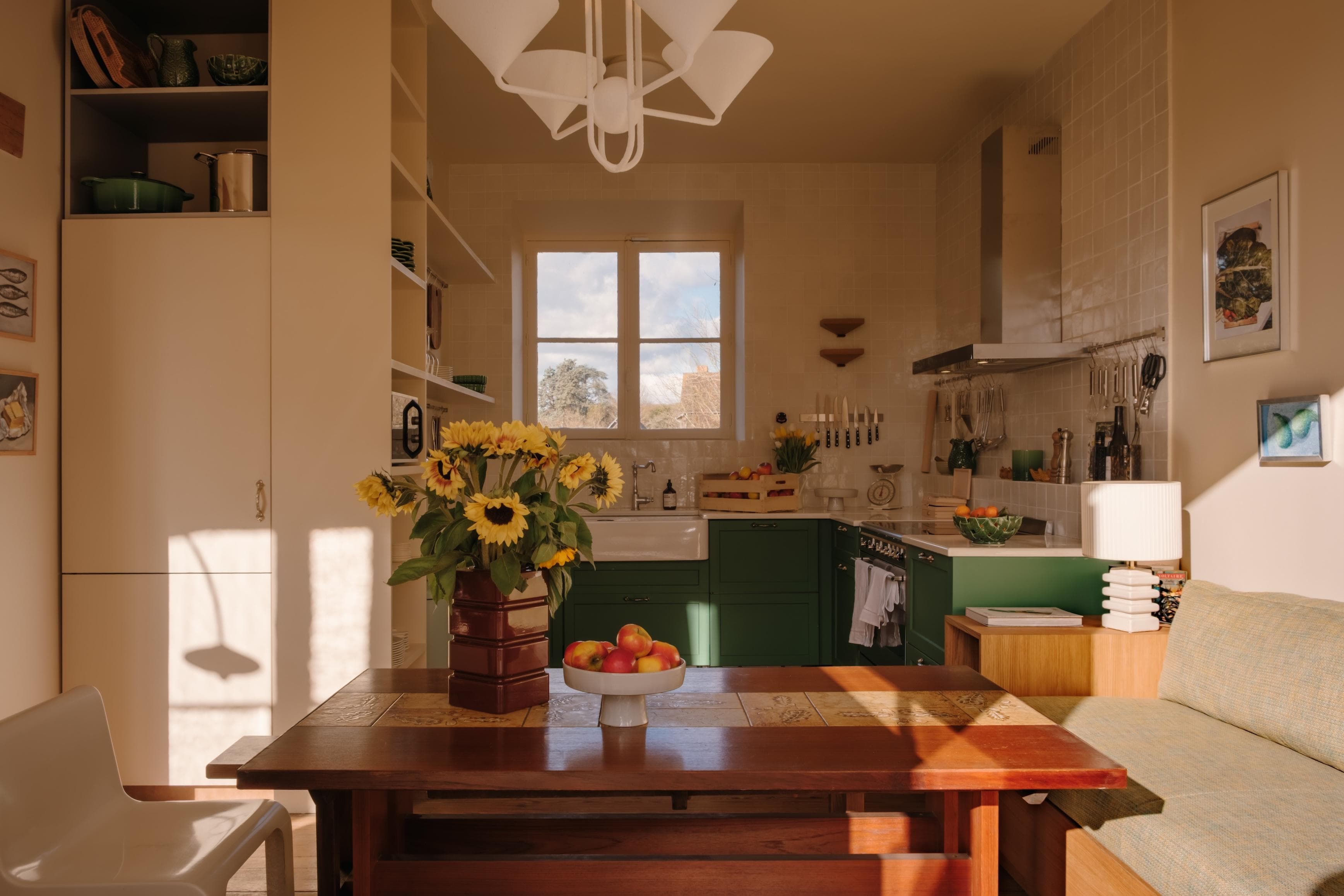 La jolie cuisine où concocter des spécialités locales. © November Studio