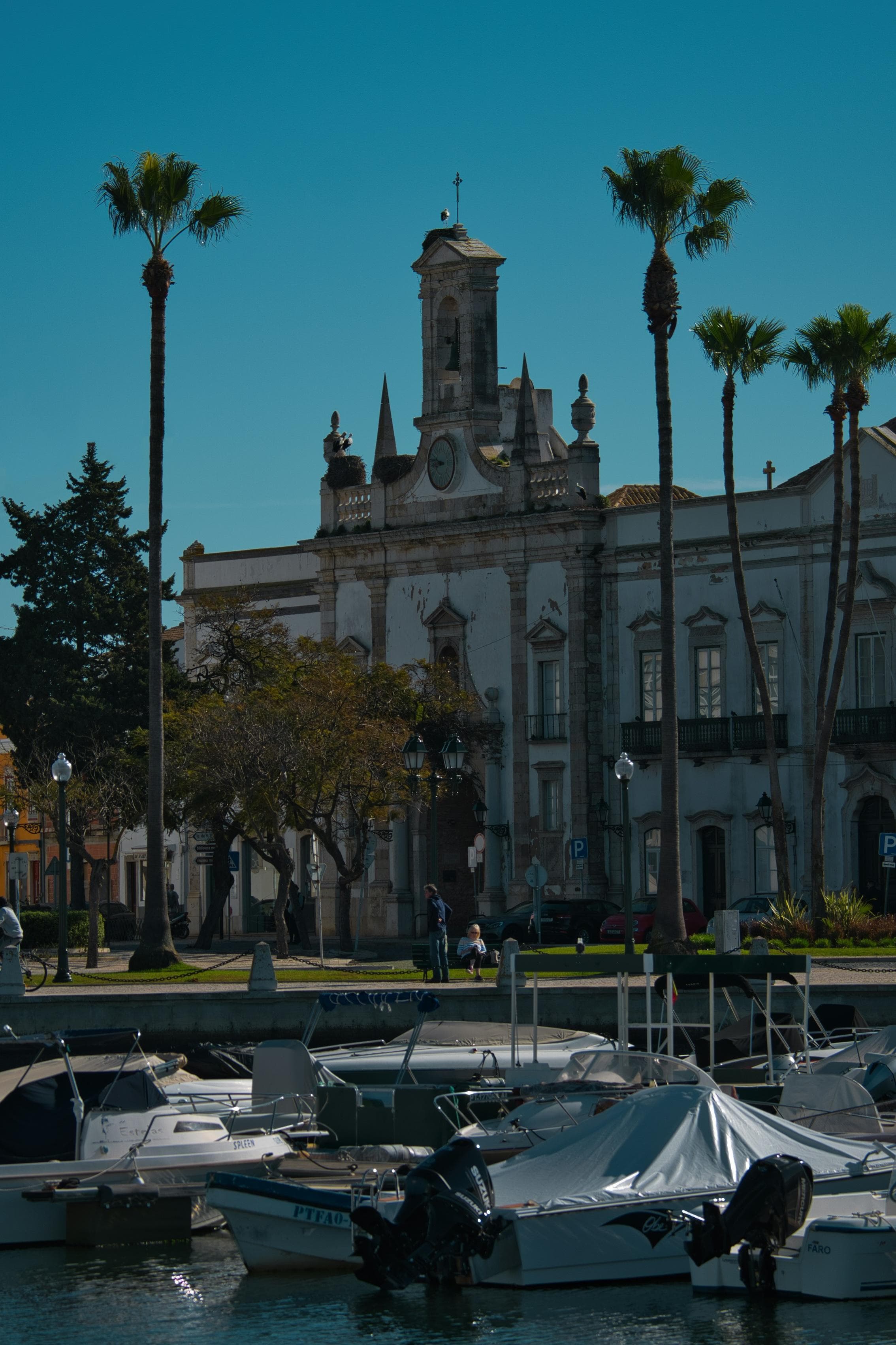 The charming port of Faro. © Richard James