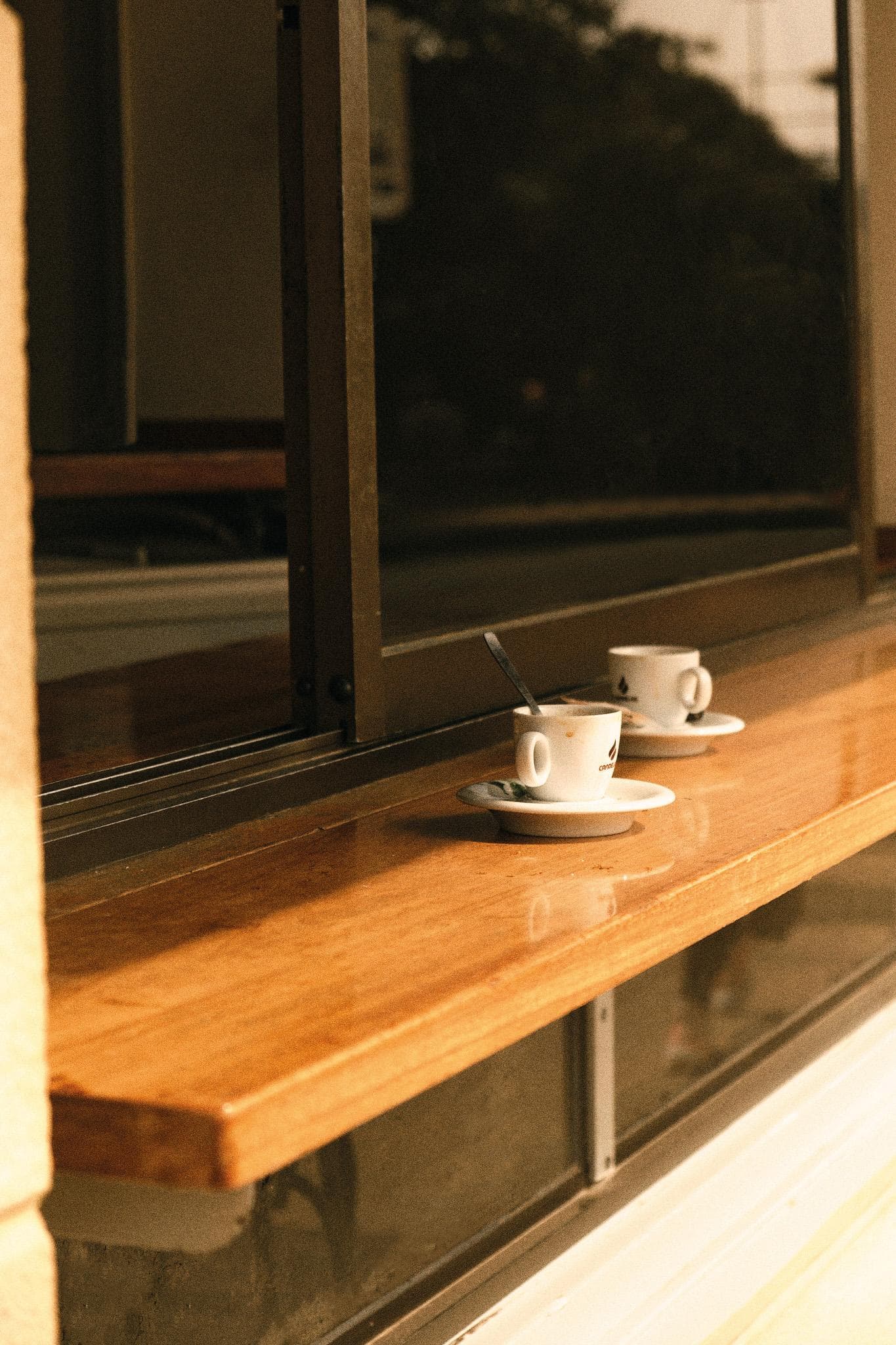 Between two shops, we stop at Café Pasaia. © Pauline Limouzin