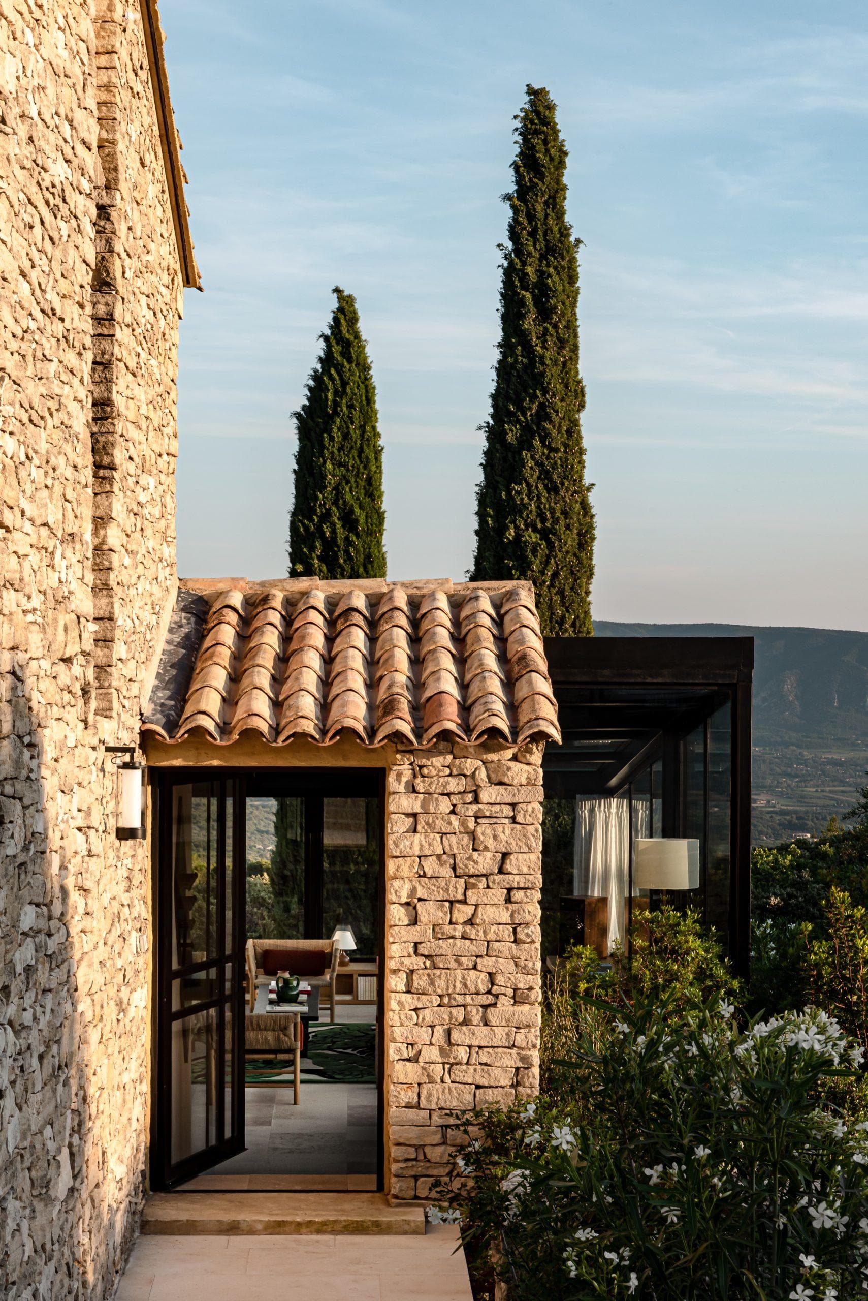 Welcome to Les Hauts de Gordes. © Mr. Tripper