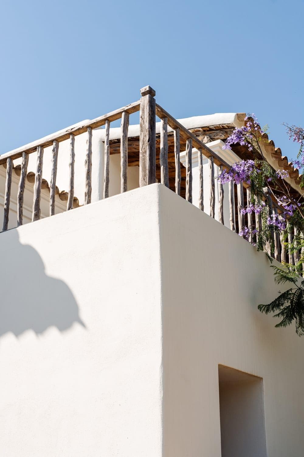 The Mediterranean palette of San Lorenzo.