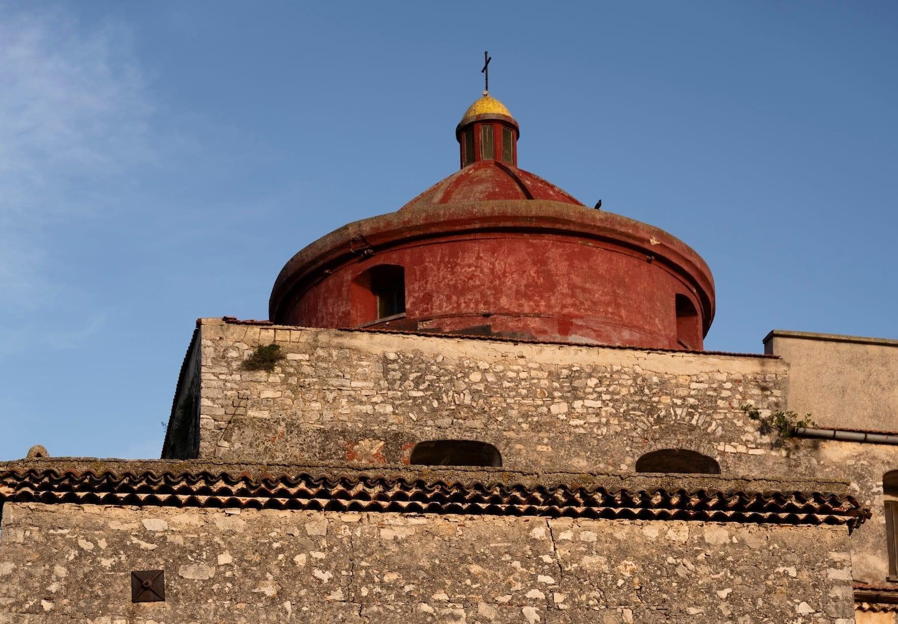 L'église du village de Civita.