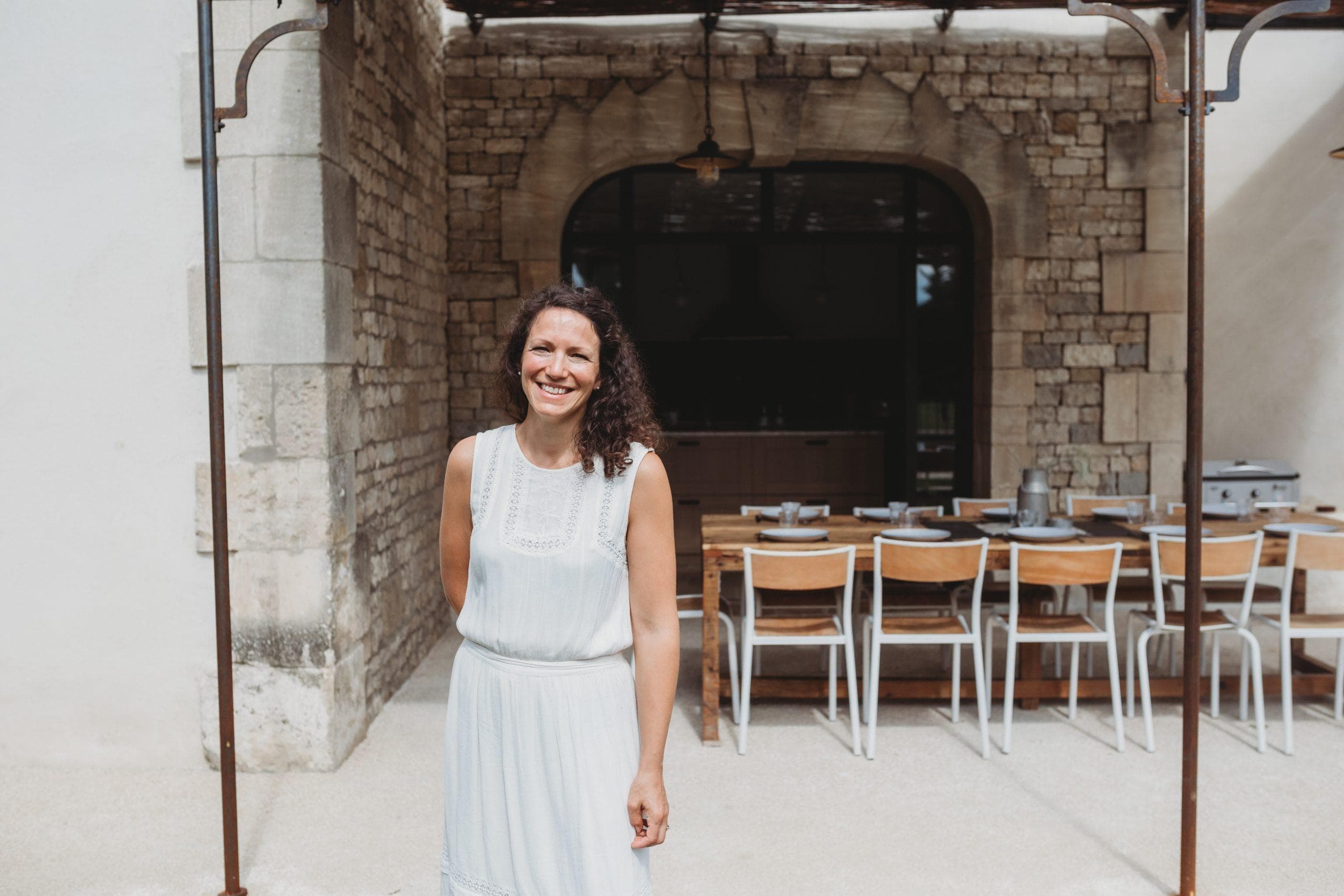 Marie and her husband Benjamin are the owners of Mas des Ecoliers and the adjacent farmhouse.