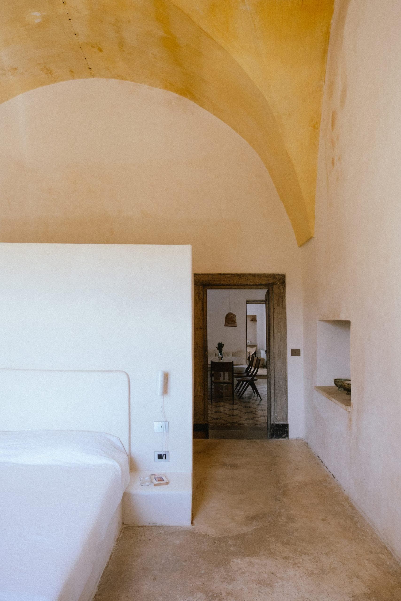 Nuit (ou sieste) sous les majestueux plafonds voûtés.