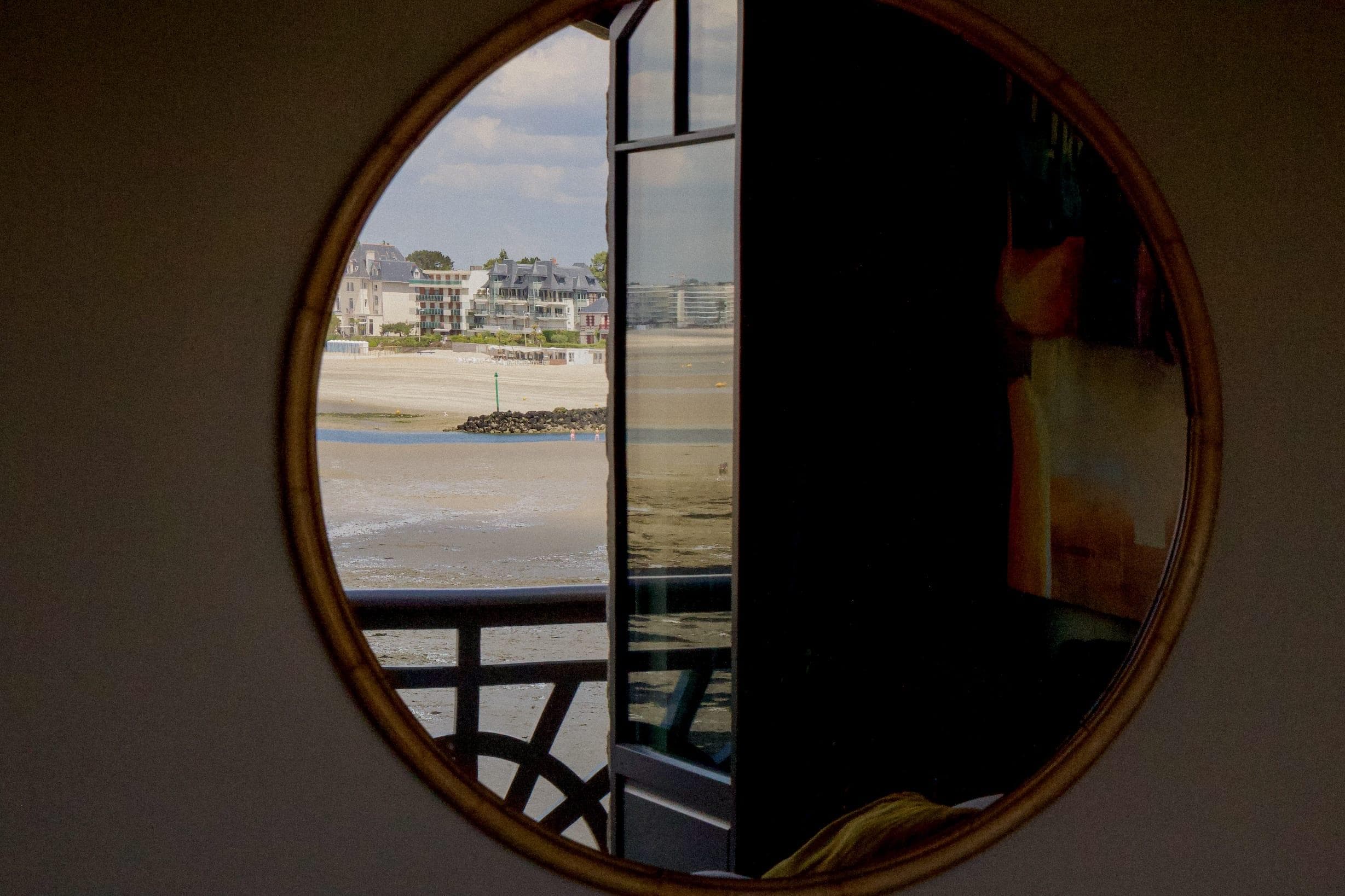 Vue sur la baie de la Baule depuis la maison.