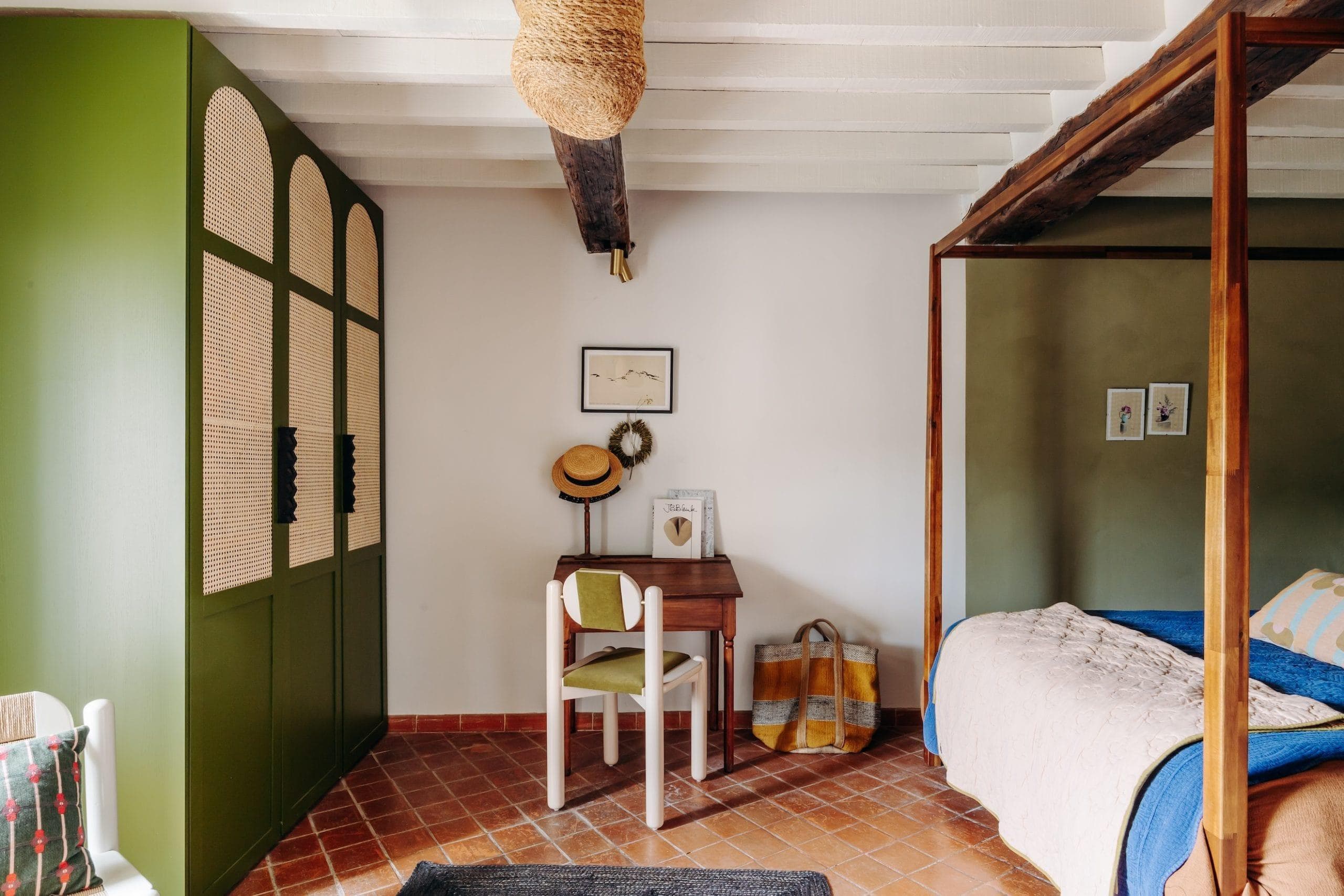 At La Maïoun, Provençal hues blend with contemporary furniture designed by Margaux Keller. © Lili In Wonderland