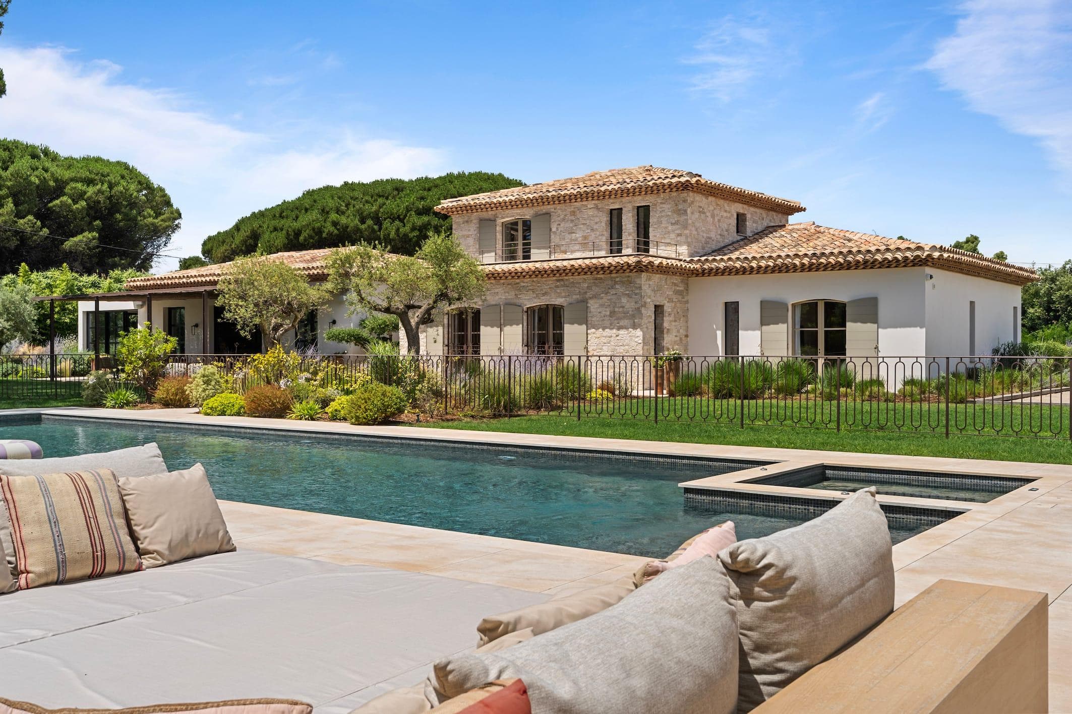 Villa Shesh's beautiful swimming pool.