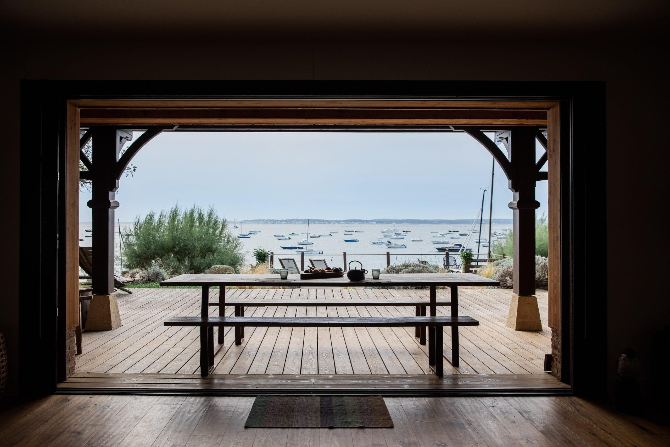 Lunch (almost) on the water. © Its Henriette