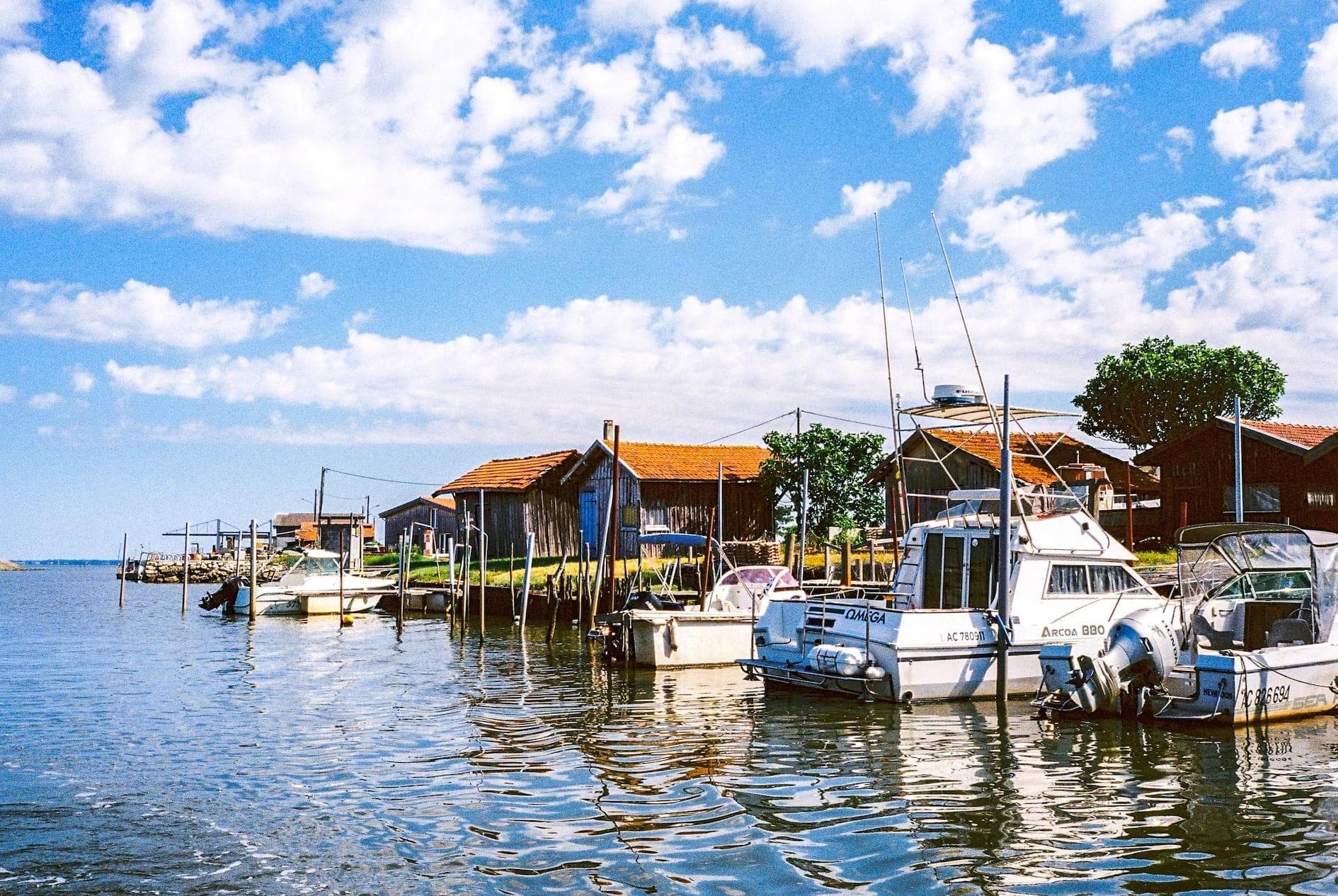 Les fameuses cabanes du Cap Ferret. © Emma Lucila Sanz