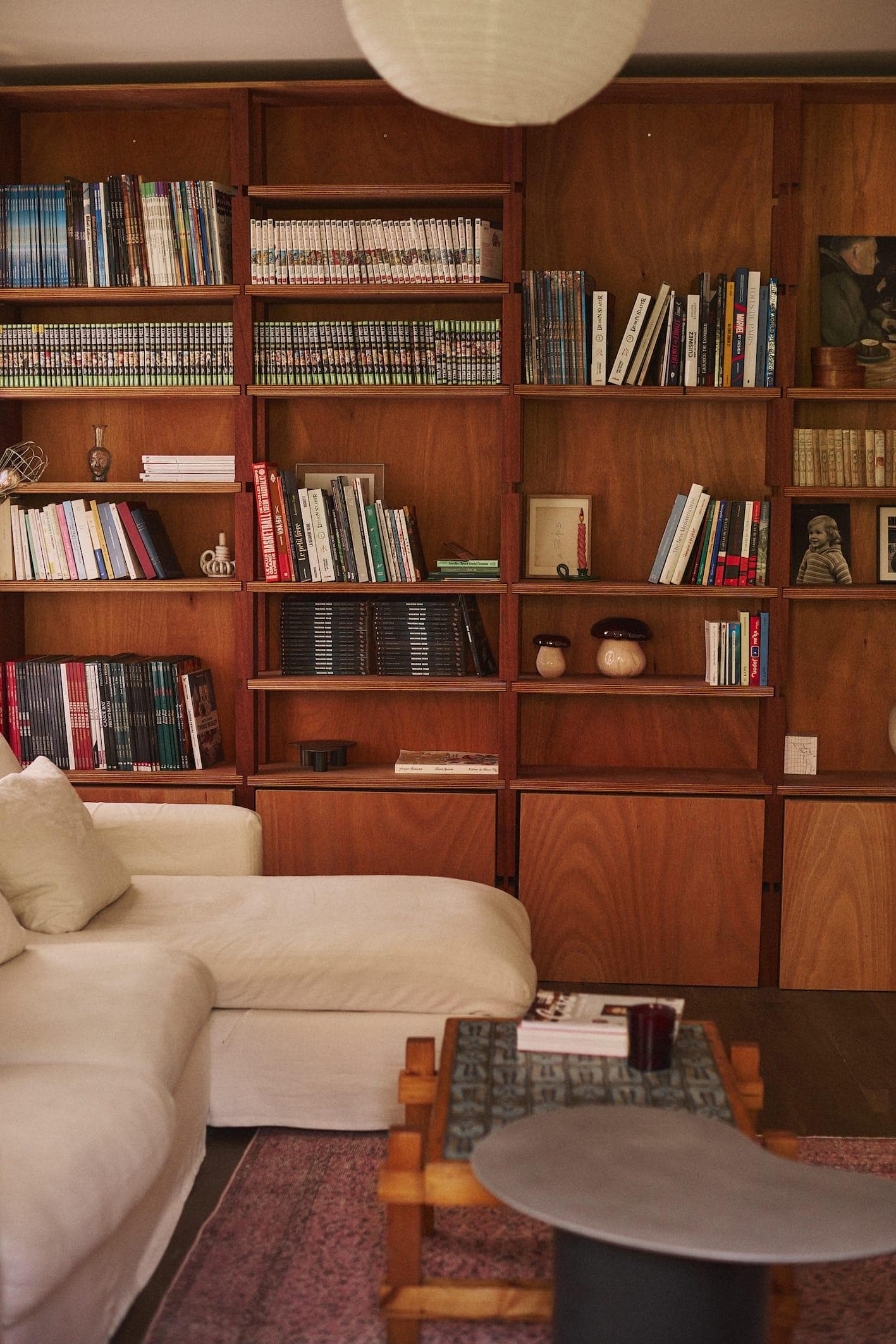When the weather doesn't cooperate, one pick a book from the lovely library.
