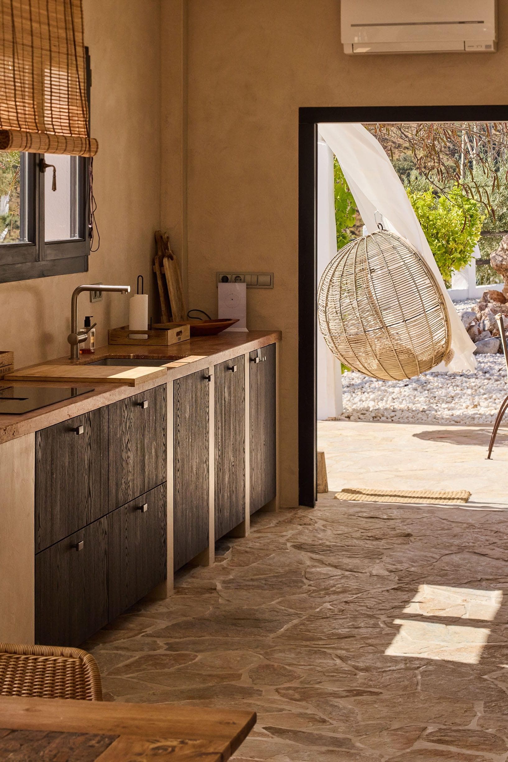 The beautiful open kitchen that leads to the garden.