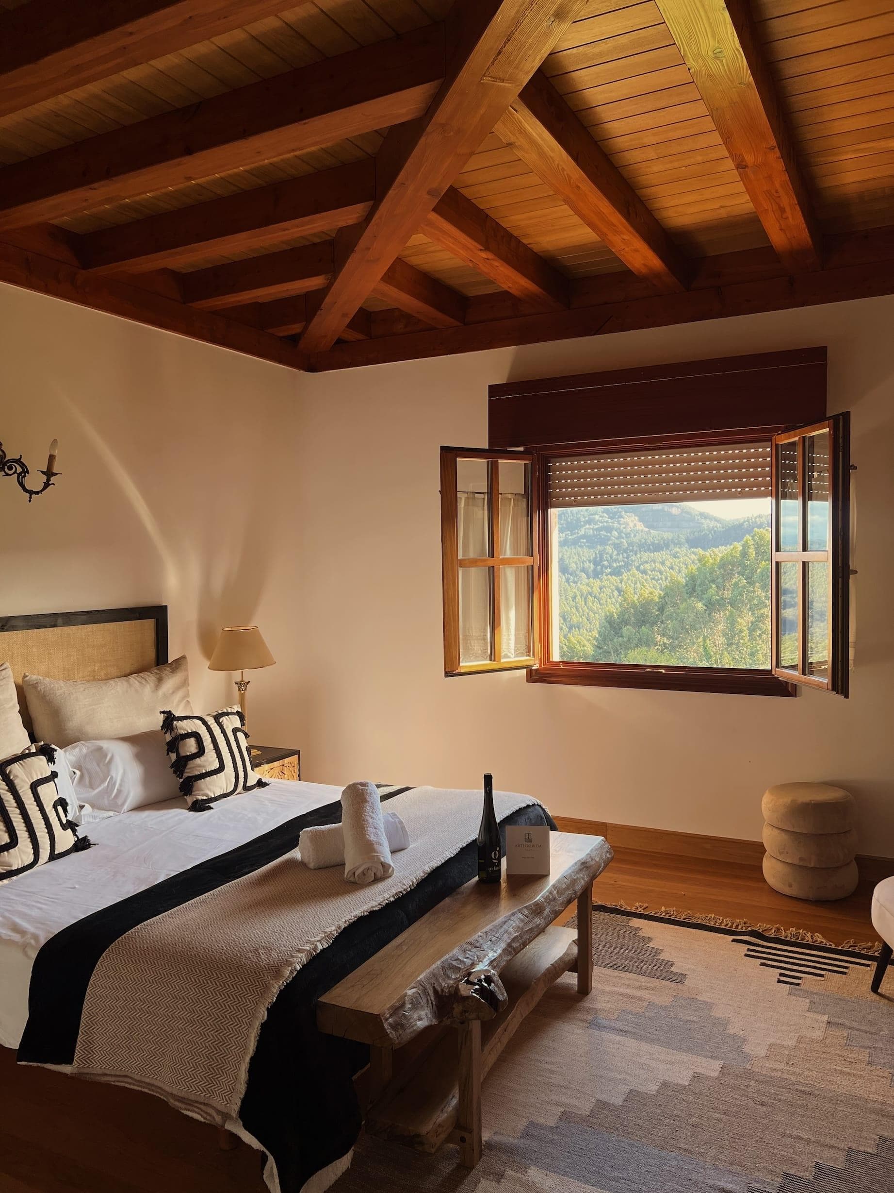 Everywhere, beautiful rooms where wood is king.