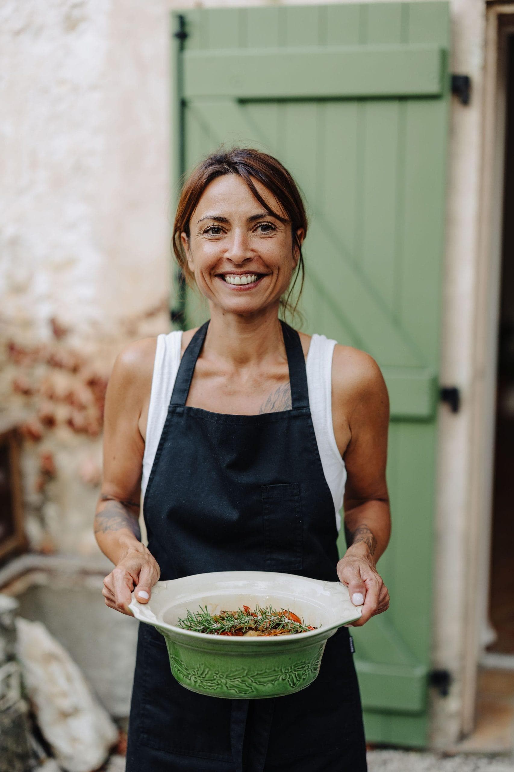 Céline, from the kitchen to the table. © Coline Ciais-Soulhat