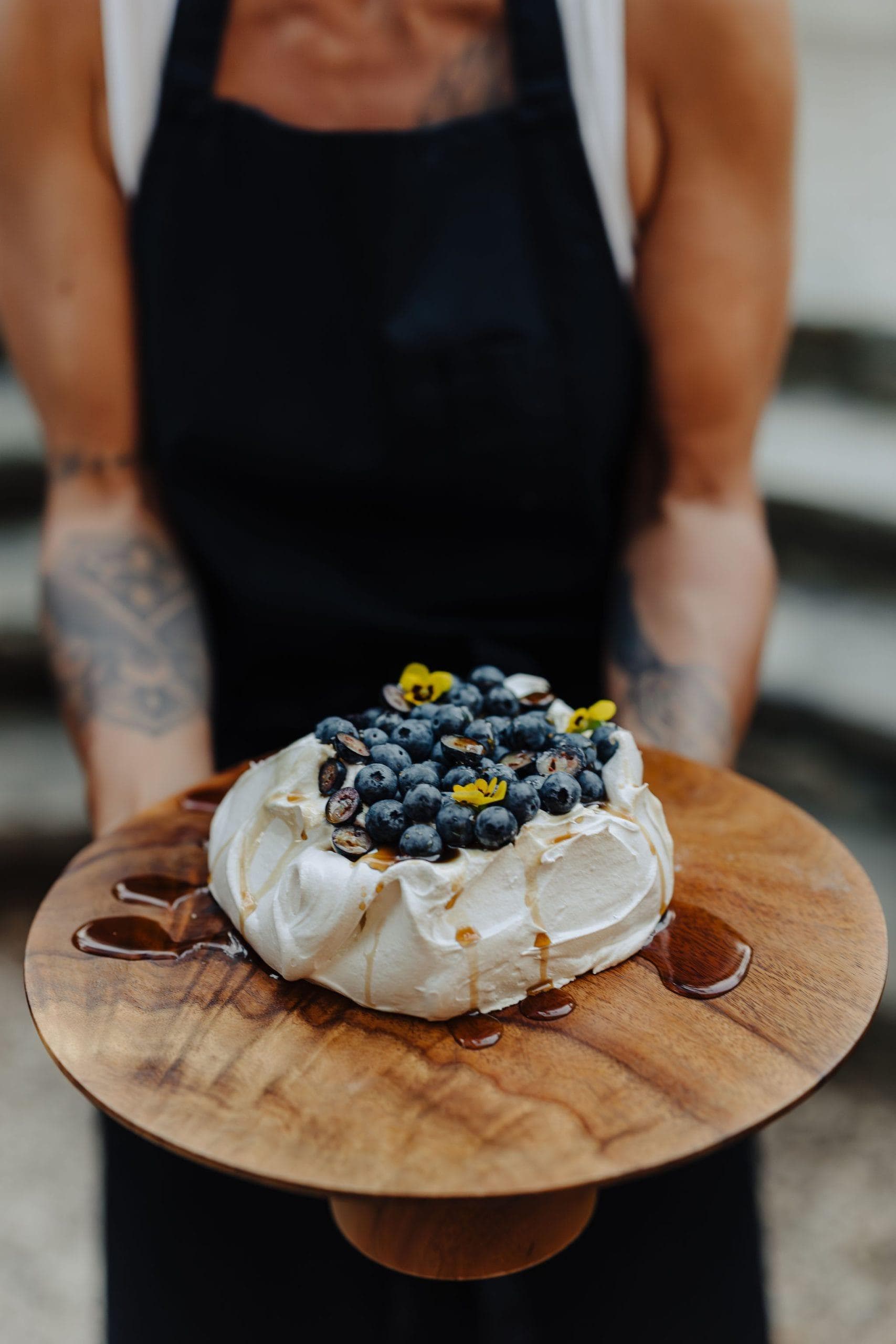 For dessert, a delicious blueberry pavlova. © Coline Ciais-Soulhat