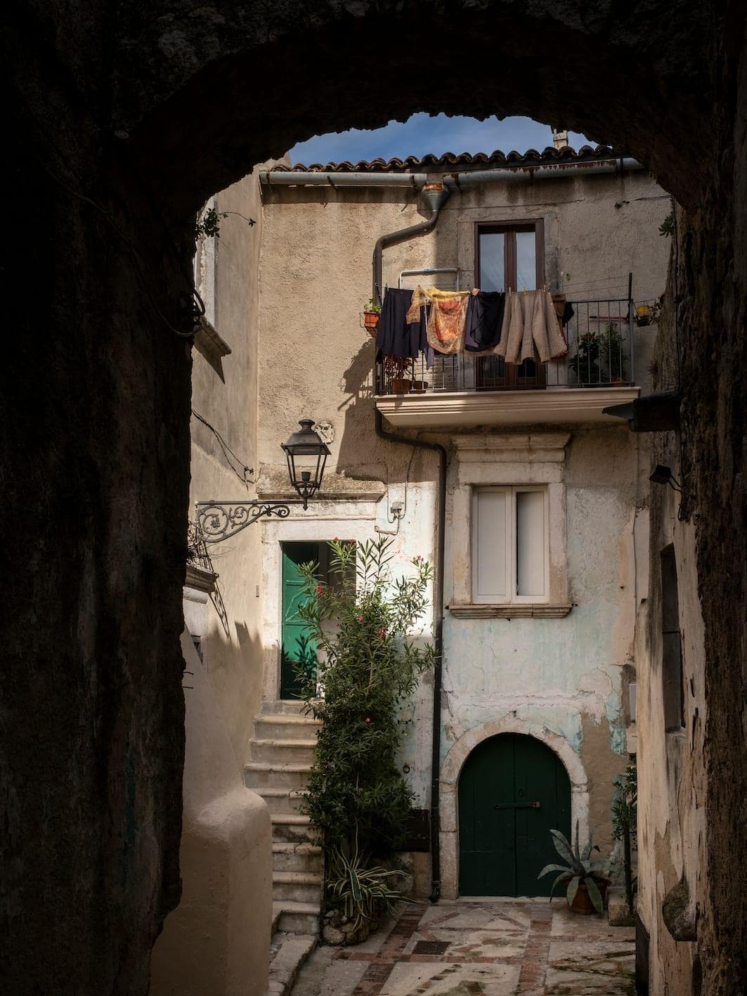Les charmantes ruelles du village de Vico del Gargano. © Dario Borruto