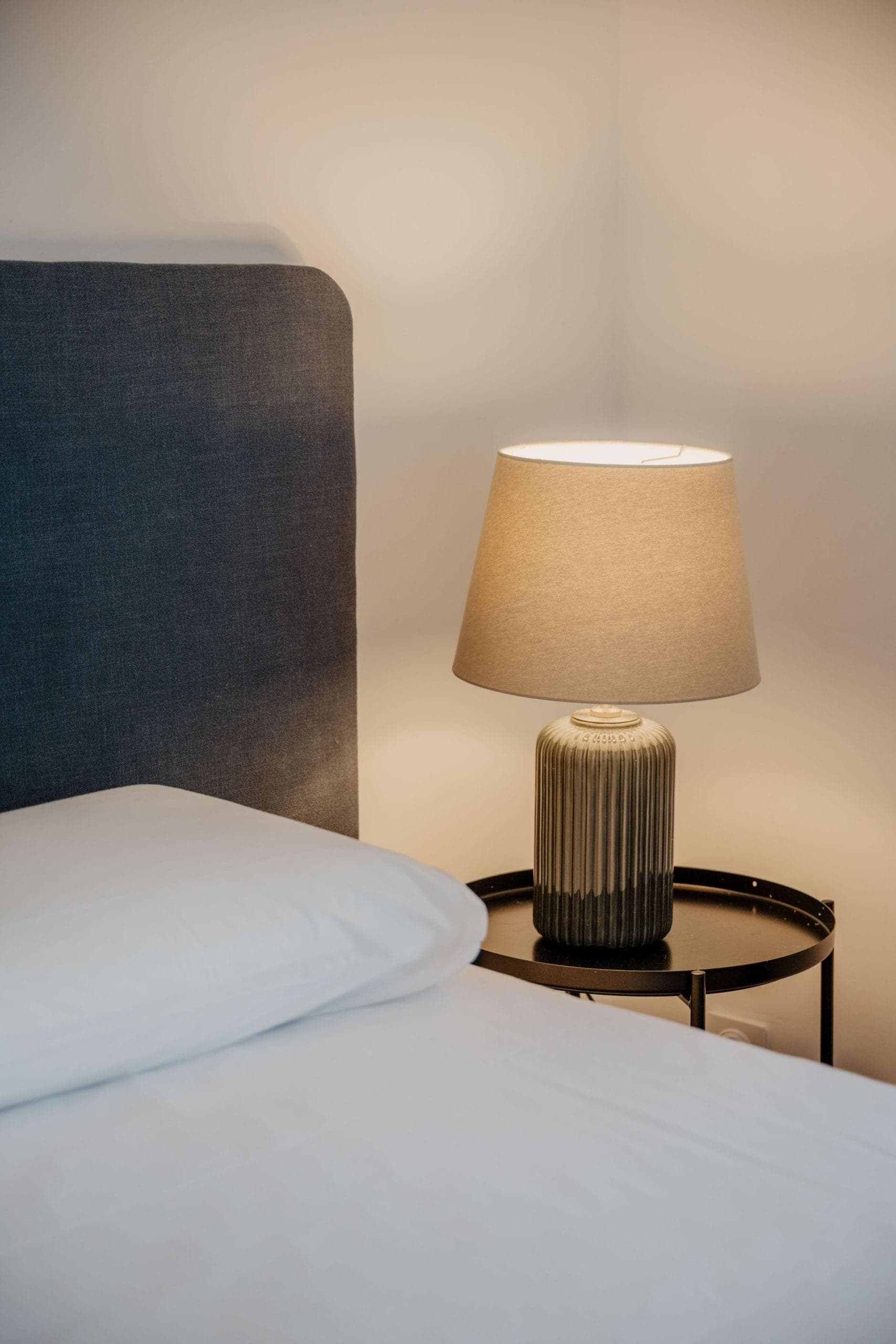 Une sieste méritée après une balade à la plage. © Charles Seguy