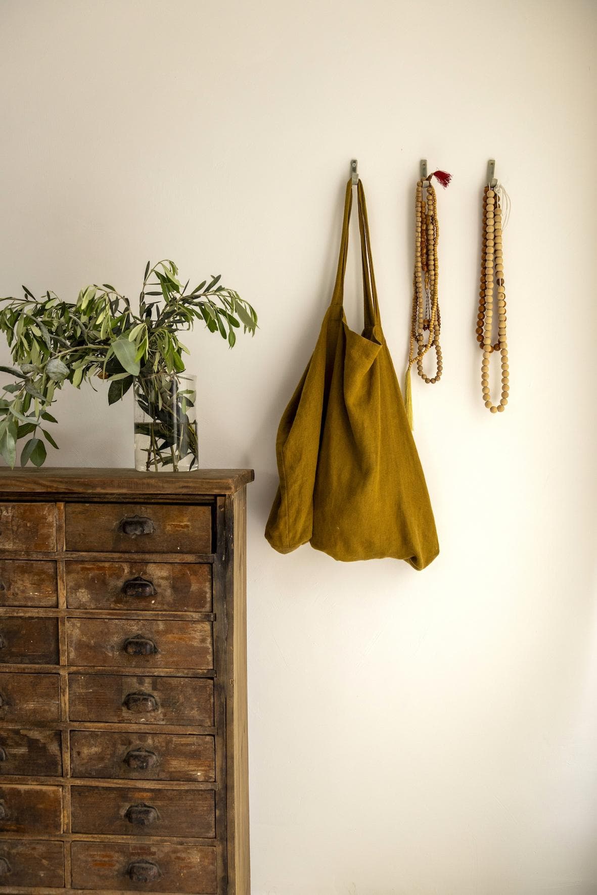 Natural materials and colors are highlighted in the interiors.