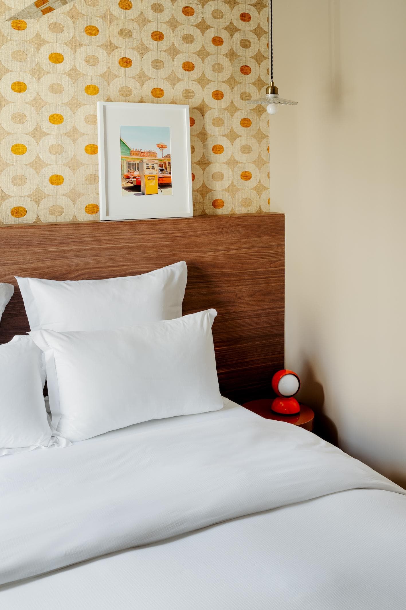 Retour vers le futur dans l'une des chambres.