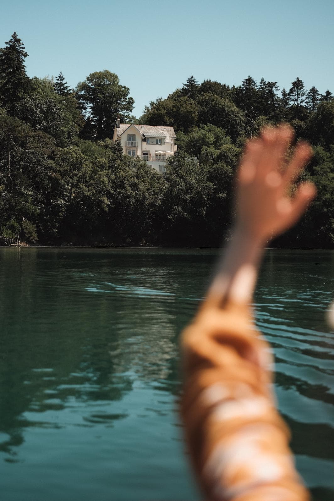 Maison Roz depuis l'Aven. © Ludivine Le Cornec