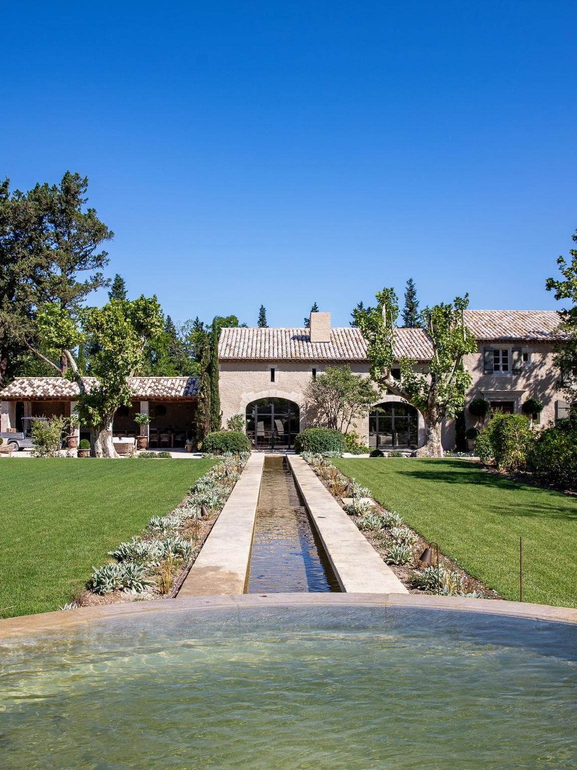 Le jardin luxuriant de Casa Nostra