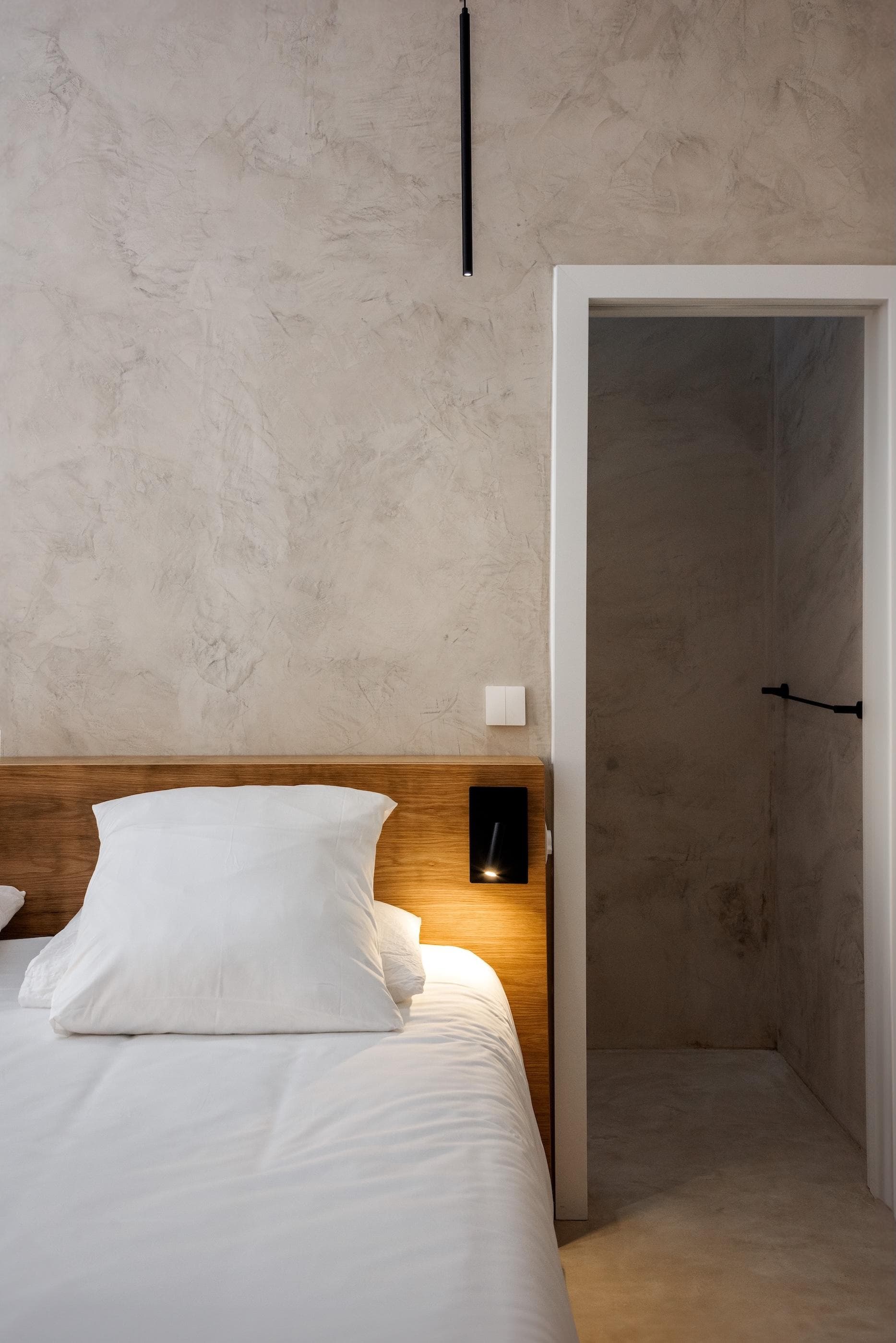 Inside, lime takes center stage. © Zavial Studio