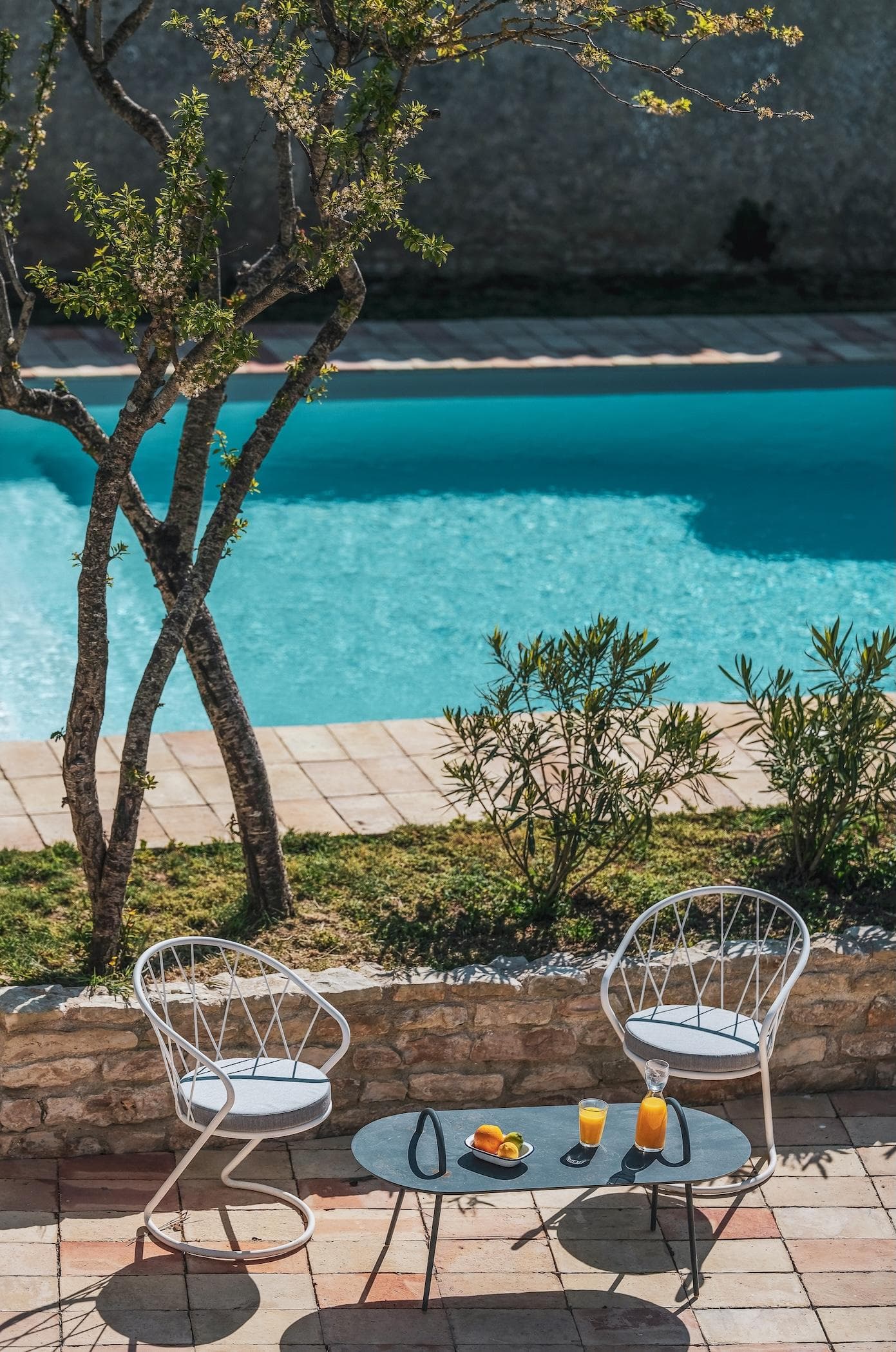 Tea time by the pool.